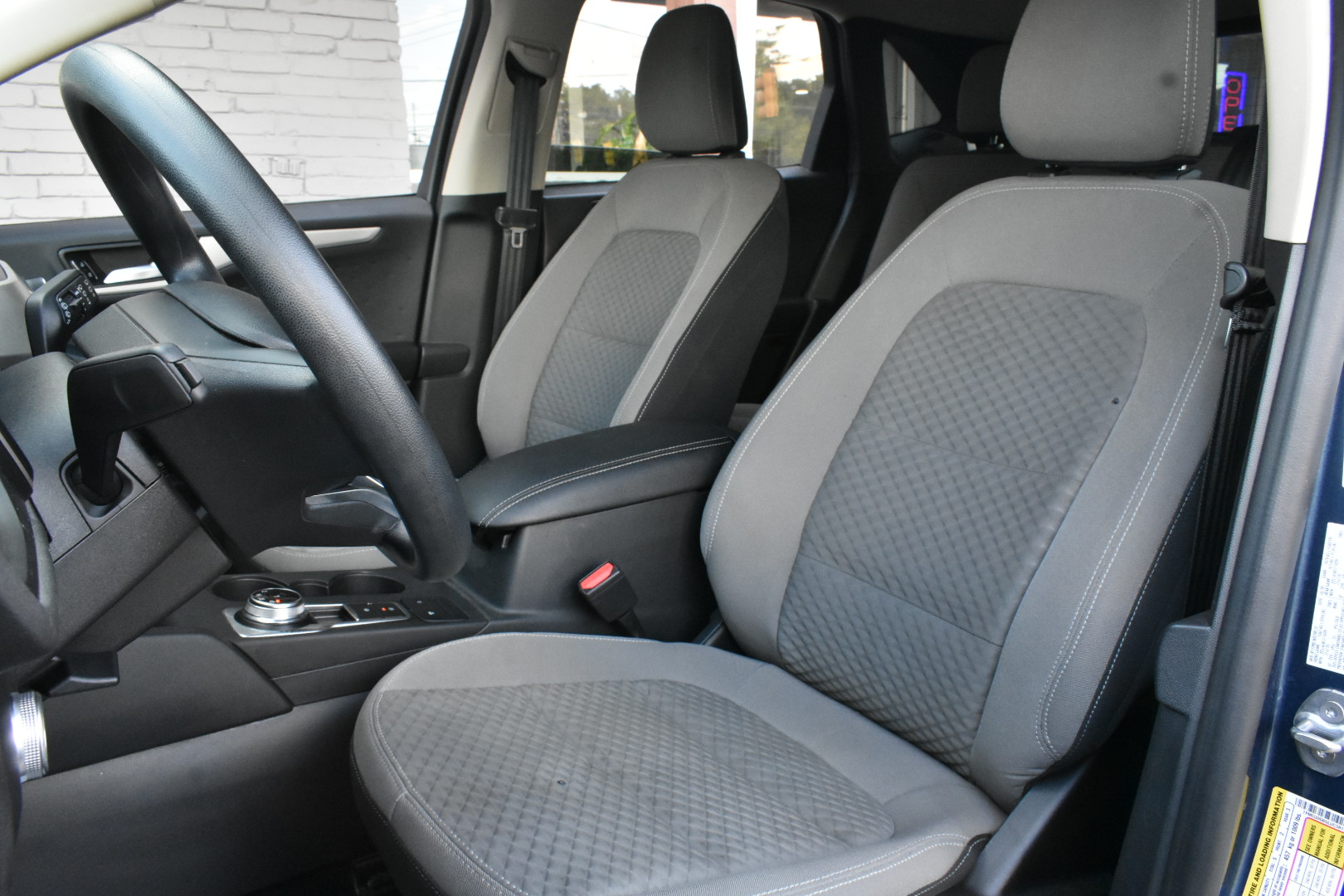 2020 Ford Escape SE - Photo 6