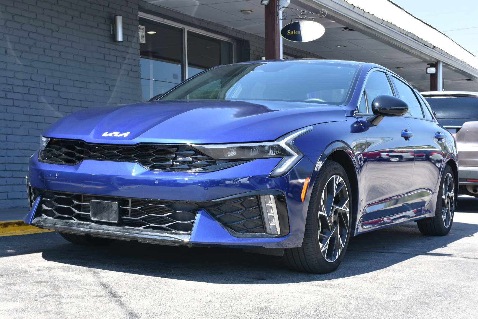 2025 Kia Optima GT-Line AWD's photo