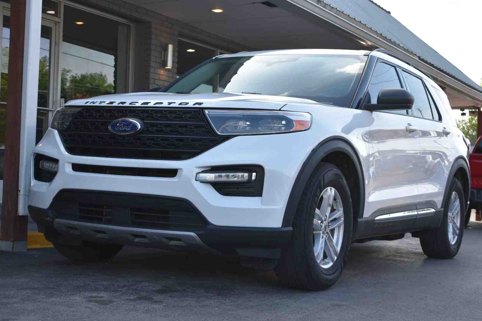 2020 Ford Explorer XLT RWD's photo