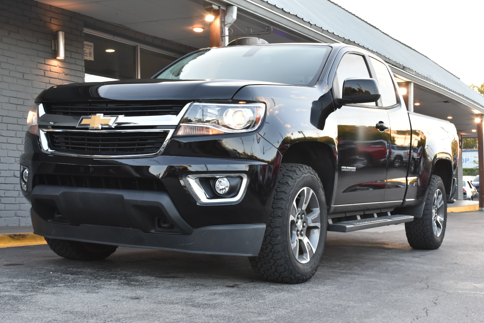 2015 Chevrolet Colorado Z71 4WD Extended Cab's photo