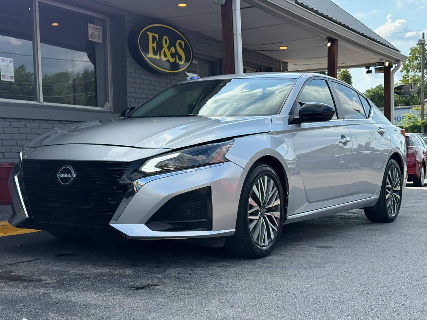 2024 Nissan Altima 2.5 SV's photo